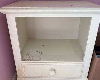 White Broyhill nightstand