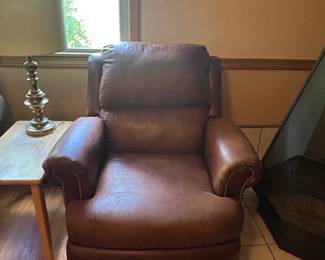Leather recline