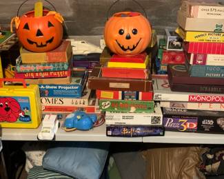 Vintage Games & Puzzles