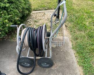 SEVERAL HOSE REELS