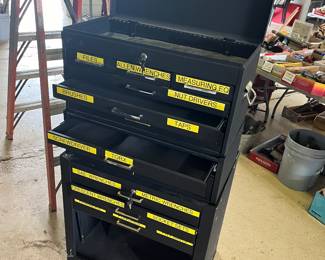 NICE BLACK 2pc TOOL CHEST