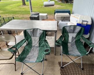 LAWN CHAIRS
