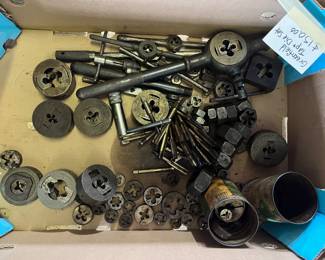 GREENFELD TAP & DIE SET