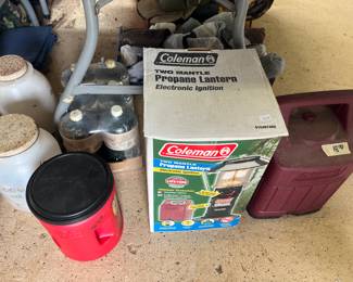 NEW PROPANE LANTERN IN BOX & NEW PROPANE