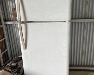 2 DOOR FRIDGE