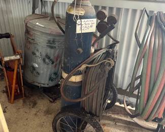 WELDING TANKS