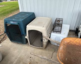 DOG CRATES