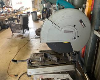 MAKITA CUT OFF SAW
