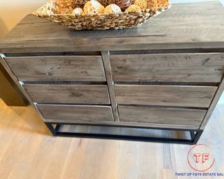 ASHLEY FURNITURE Cazentine Chest of Drawers