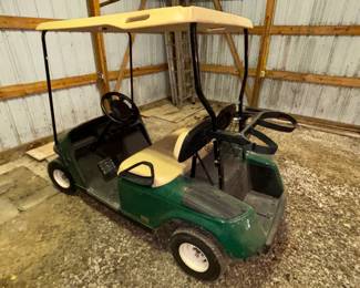 BUY IT NOW! $2000.00. E-Z-GO Electric Two Passenger Golf Cart. (as-is- batteries are dead)