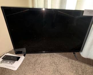 Vizio 32" Smart TV.