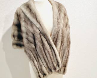 Luxury Vintage Mink Fur Cape/Stole- Satin Lined Wrap