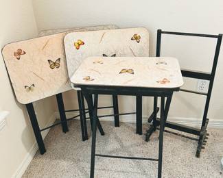 Set of 4 vintage folding tables