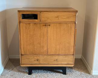 Vintage MCM Tv Cabinet - Needs work