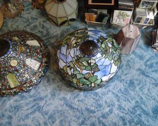 More and more and more, Tiffany inspired lamps