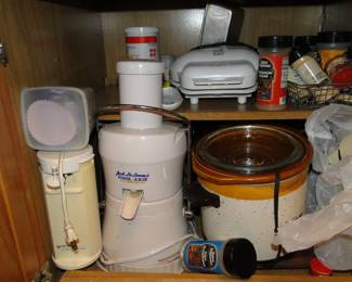 Small kitchen appliances