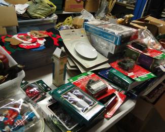 Other Holiday decorative items, that are always need to decorate