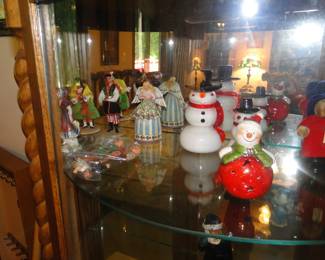Small magical holiday items