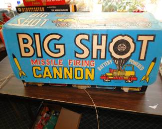 Big Shot Missile Firing Cannon, Battery Powered, complete with original box