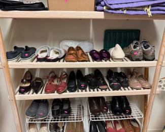 Women's shoes size 6 1/2