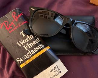Vintage Ray Ban ebony G-15 sunglasses