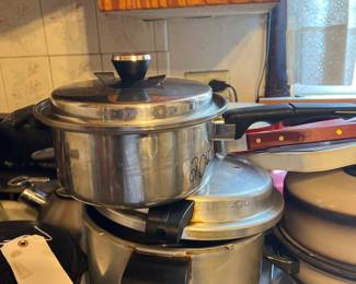 Mid century modern cookware