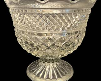 Anchor Hocking Wexford Pressed Glass Bowl