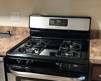 Gas Oven and Microwave