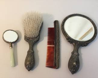 Antique vanity set $75