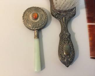 Antique vanity set $75