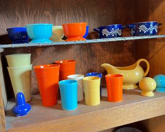 vintage Fiestaware, Gladding McBean bowls/tumblers