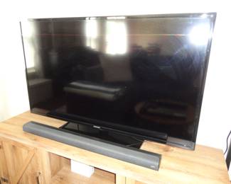 Samsung TV Note: when you move a TV you must transport standing up or you will damage the screen
