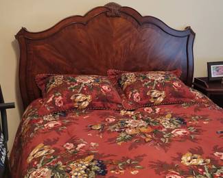 Broyhill queen size bed