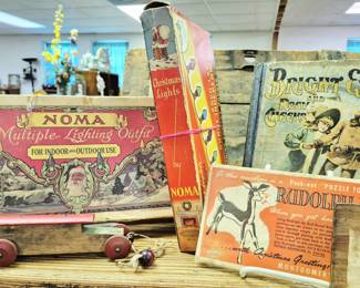 "Noma St. Joseph, Missouri" lights w/ boxes