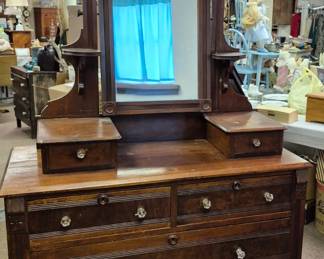 Antique Eastlake style dresser w/ mirror