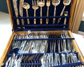 Flatware 
