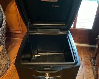 Waterproof safe