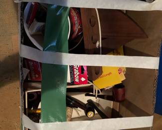 Pipe box lot $10