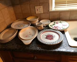 Dishes and glassware 3 for $1