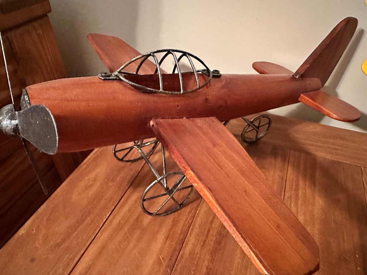 Wood model airplane