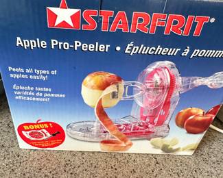 Apple peeler