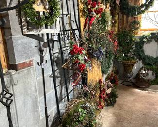 BASEMENT OF FULL OF BEAUTIFUL DECORATIONS