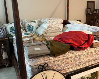 KING SIZE BED WITH MATTRESS