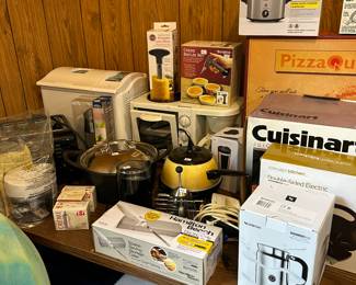 SMALL KITCHEN APPLIANCES