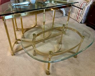 Two-tier round glass and brass coffee table