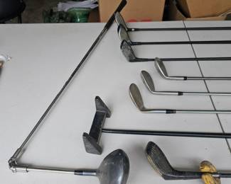 174 GolfClubsMiscWedgesWoodsPutterSwingTrainers