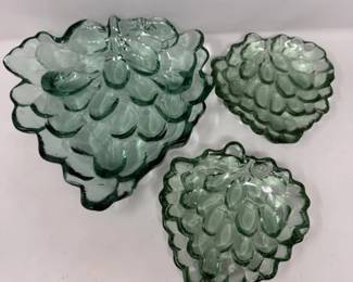43 3MCMGreenGrapeGlassShallowBowlSet