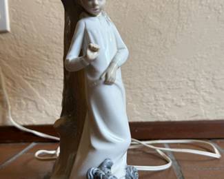 8 VintageNAObyLladroGirlwithScottieDogPorcelainLamp