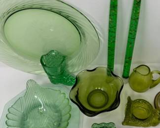 226 EmeraldOliveGreenGlassFentonAcrylicCandlesticks