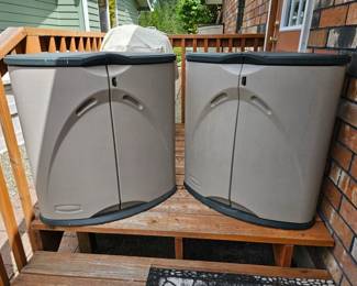 240 2RubbermaidSmallOutdoorCabinets
